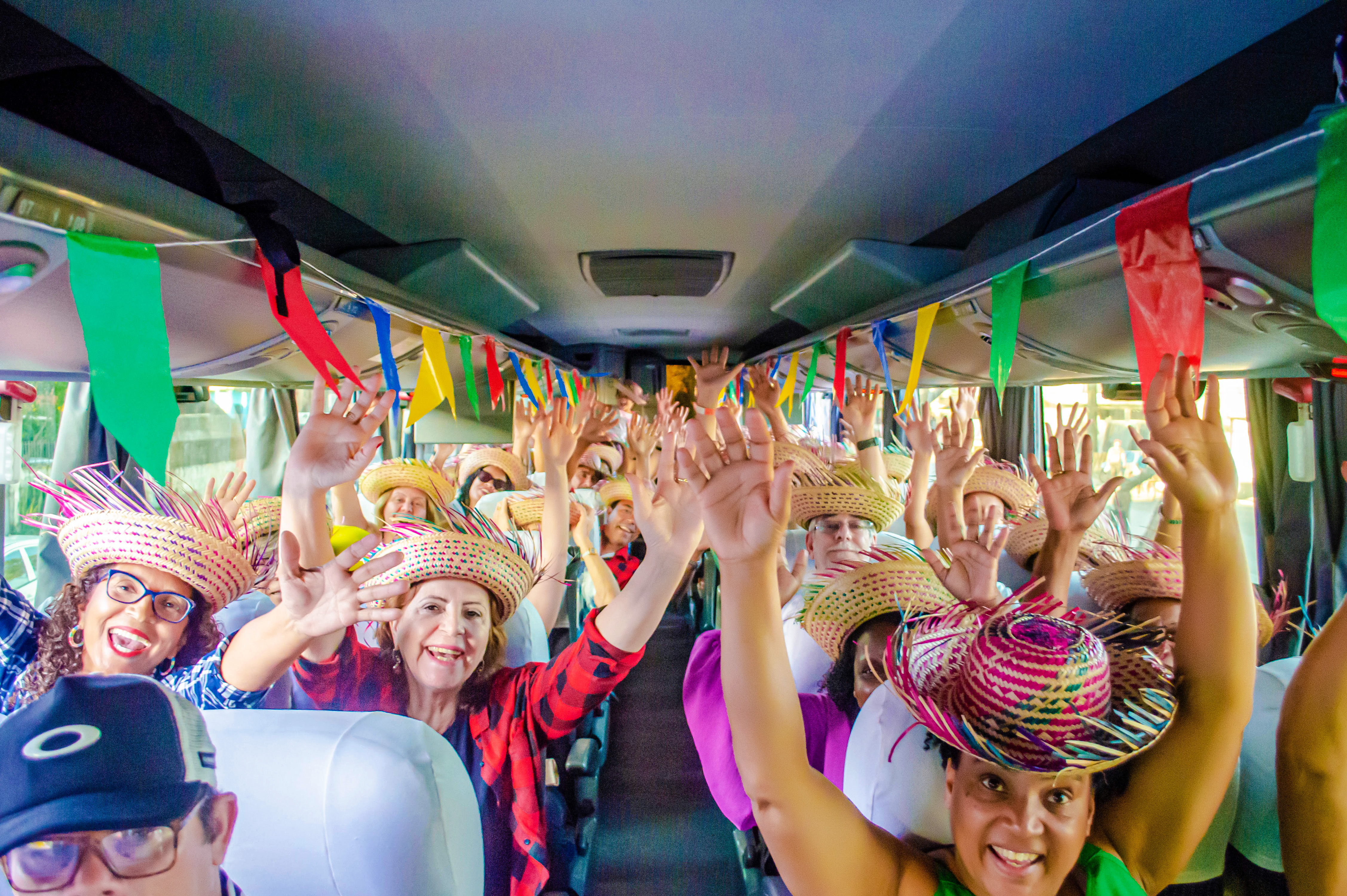 Transporte de ida e volta para o São João de Caruaru