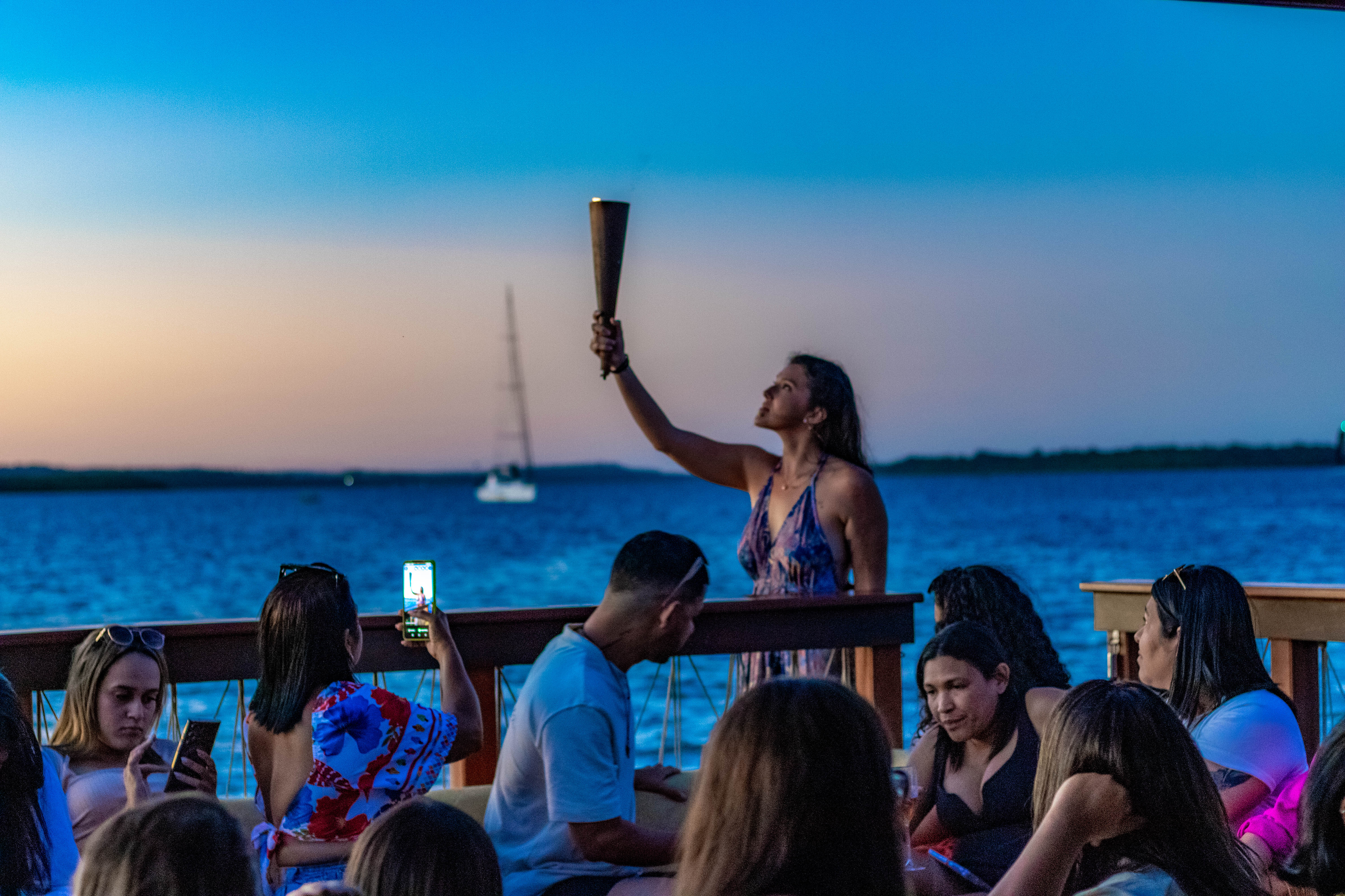 Experiência Mansear Lounge Premium – Pôr do Sol na Praia do Jacaré (Bolero de Ravel) - Apenas embarcação - não inclui transporte