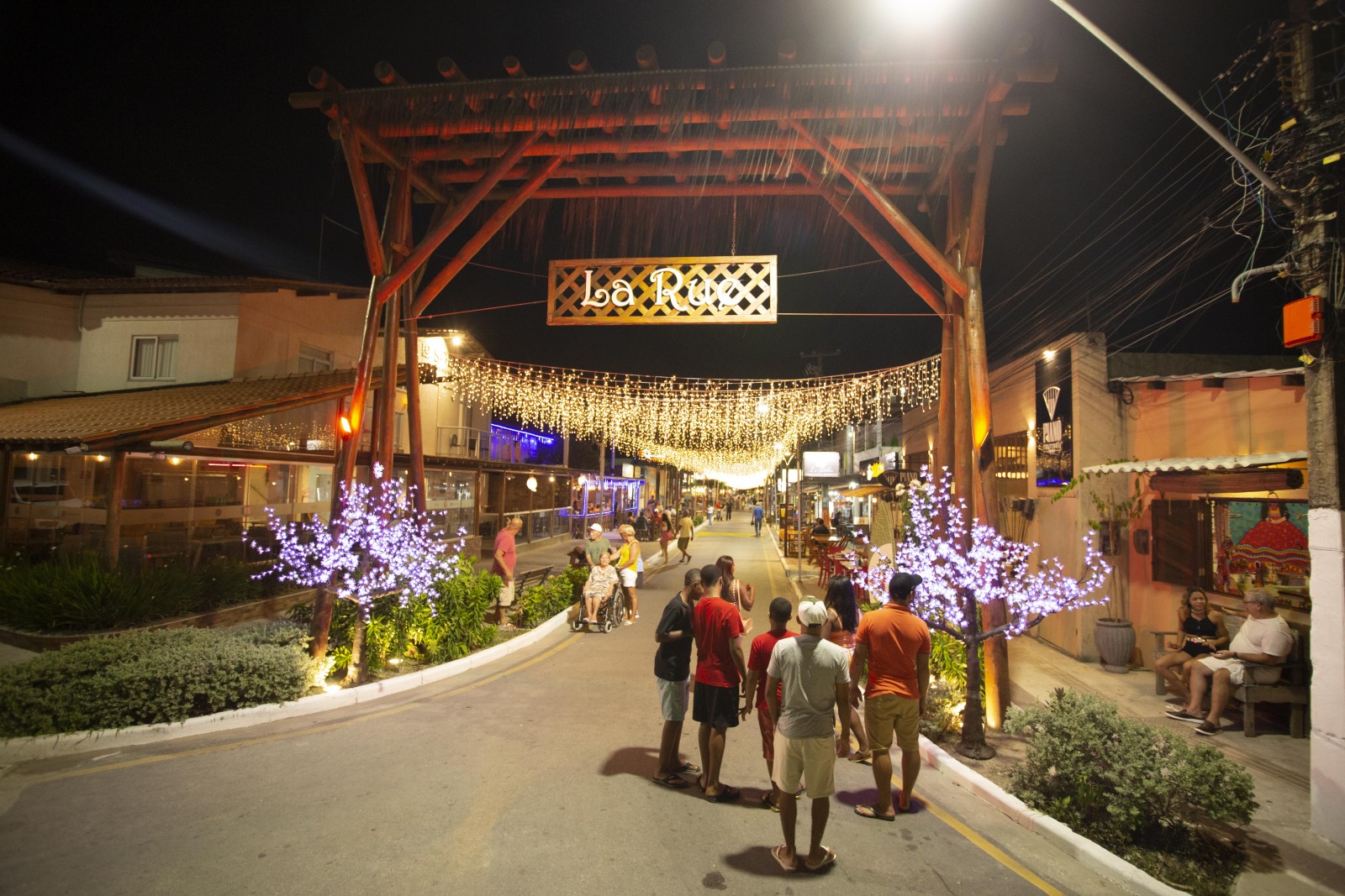 Vila do Francês By Nigth (La Rue)