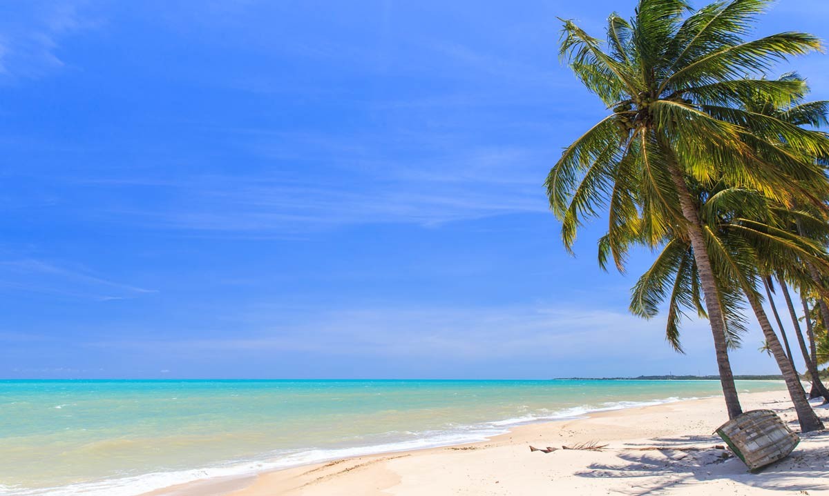 Passeio Praia de Ipioca — Hibiscus Beach Club com transporte incluso.