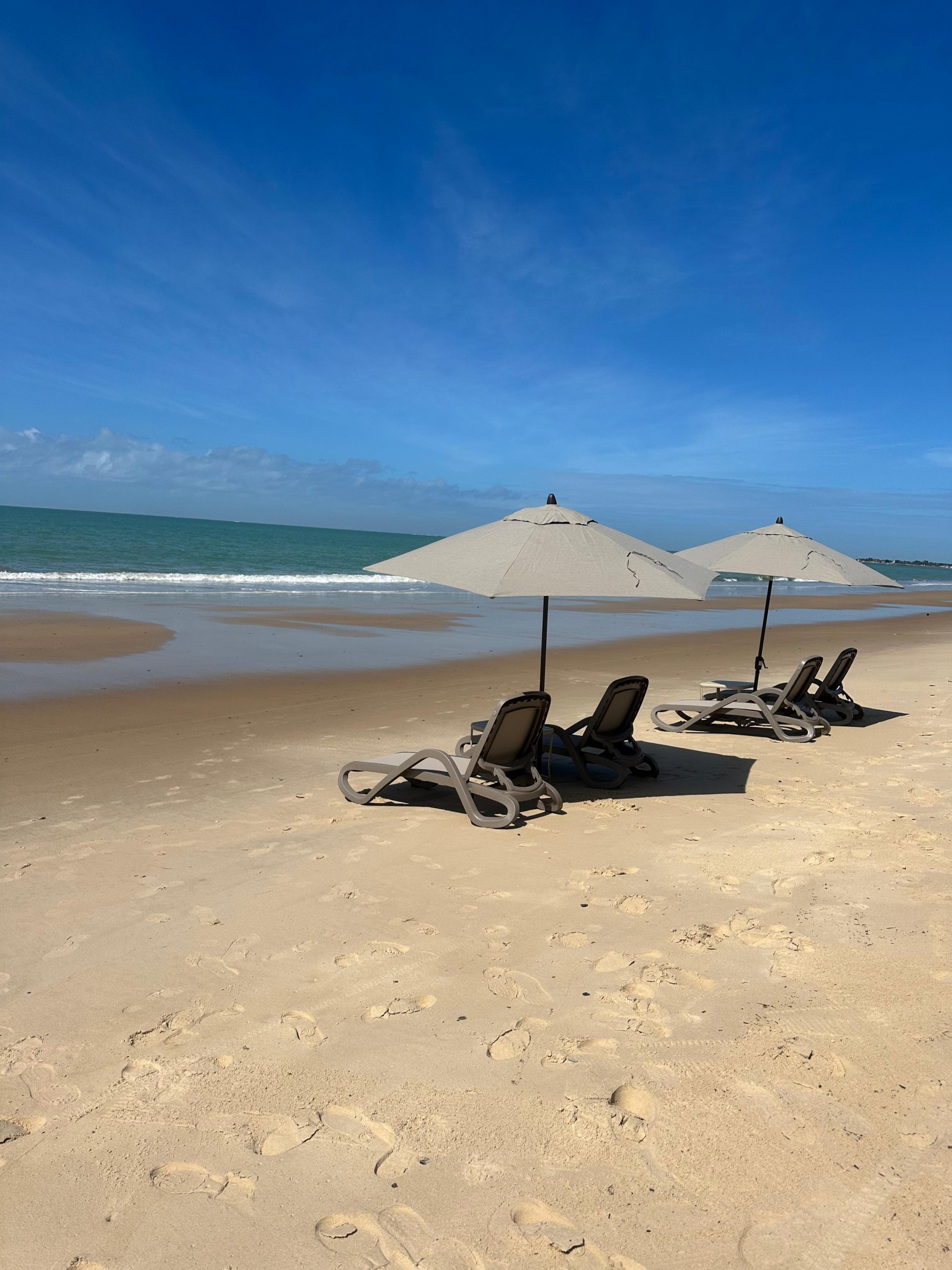 Praia do Carro Quebrado - Lontra