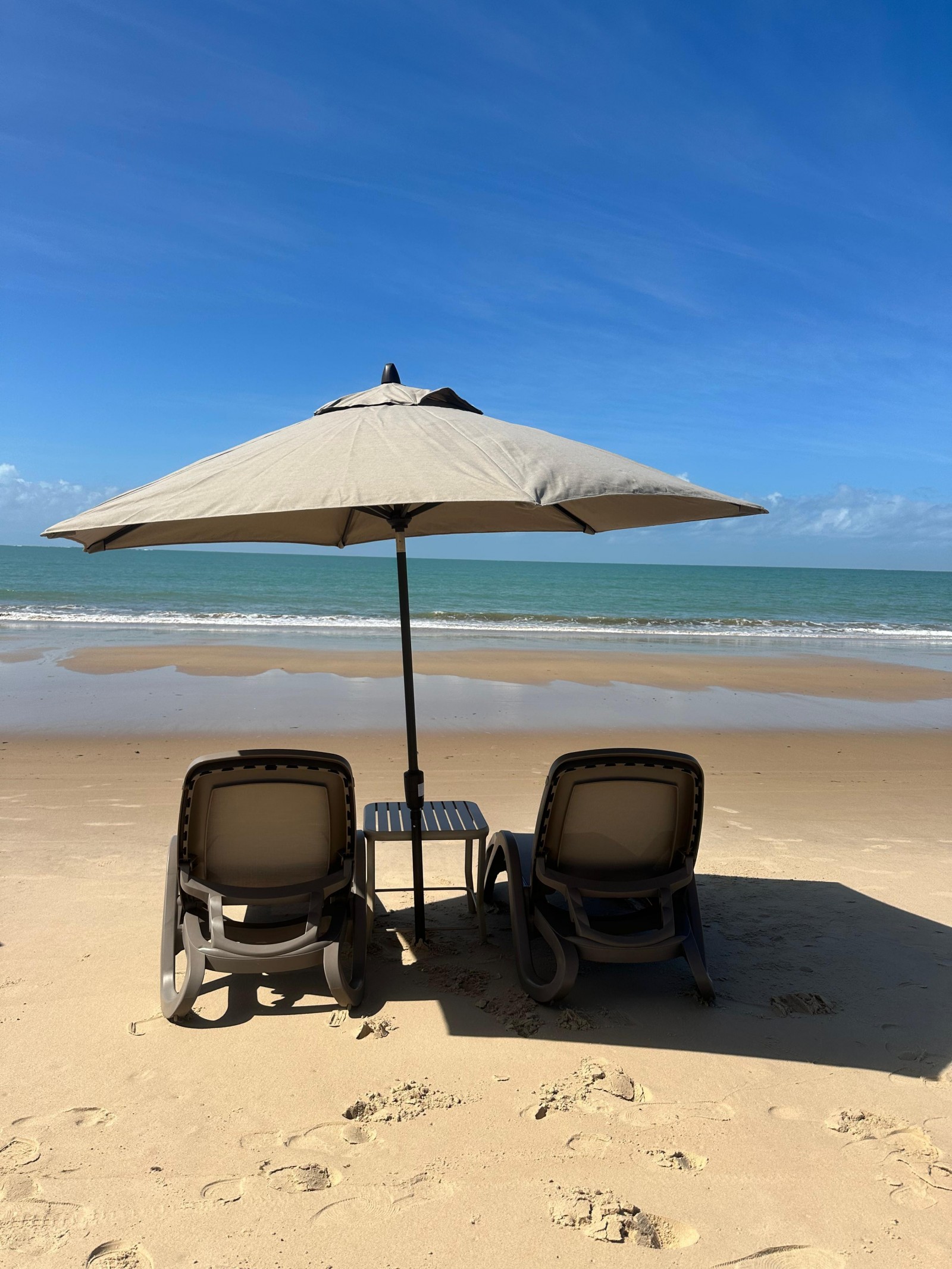 Praia do Carro Quebrado - Lontra