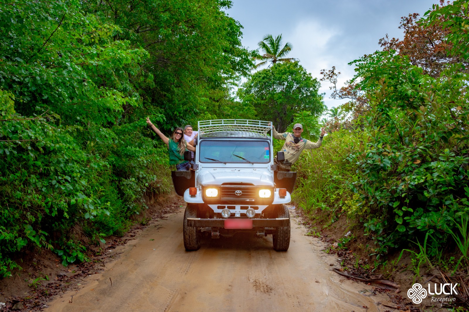 Capa do post Trilhas 4x4 em João Pessoa: aventura no Litoral Norte e Sul