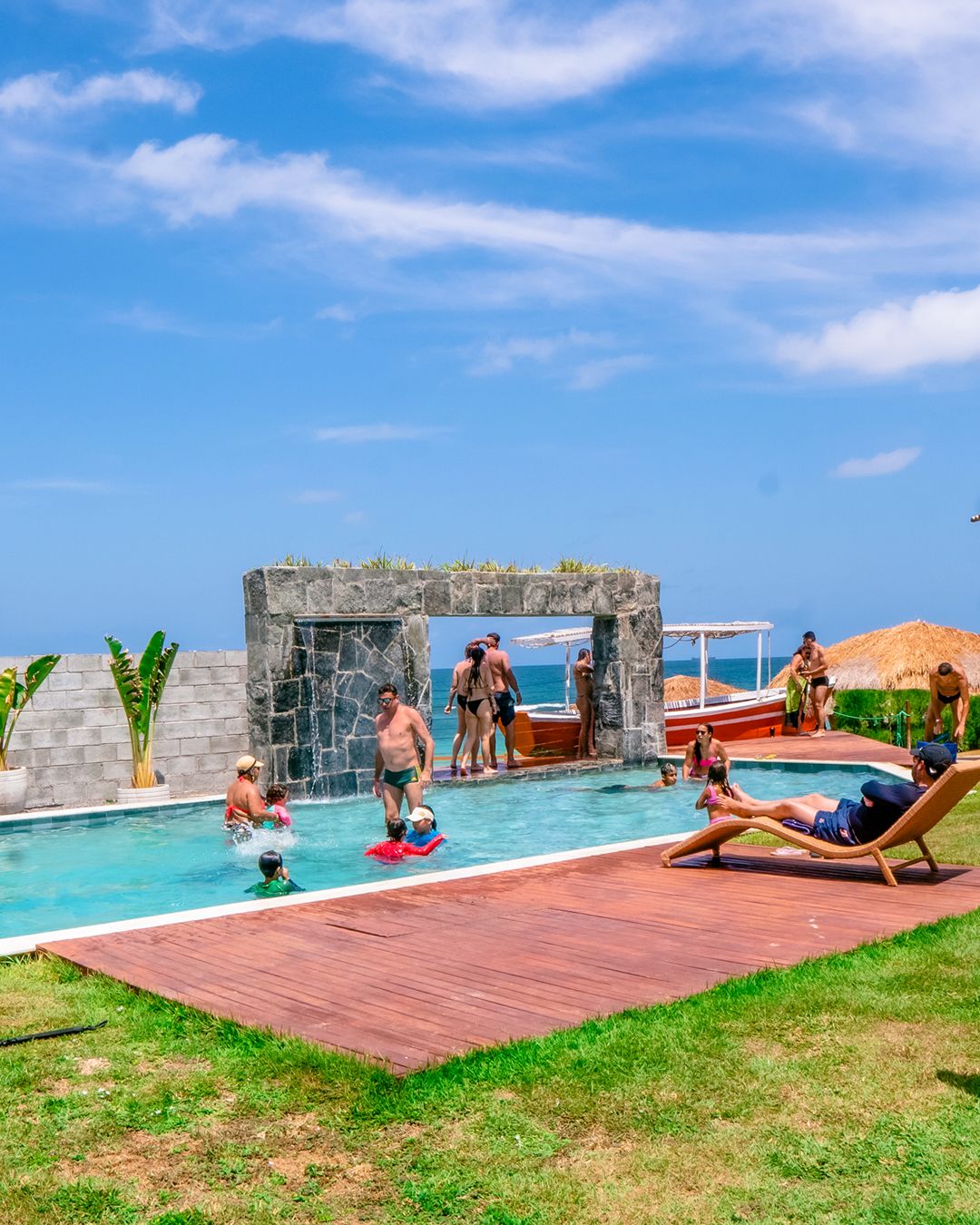 🏖️ Day Use Club de Plage – Praia do Cupe