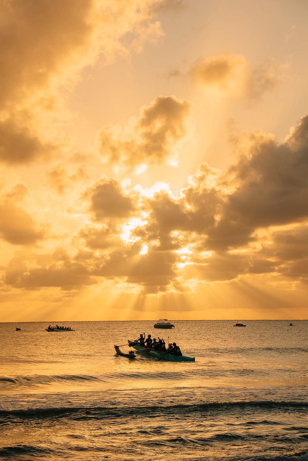 Experiência de Canoa Havaiana - Nascer do Sol