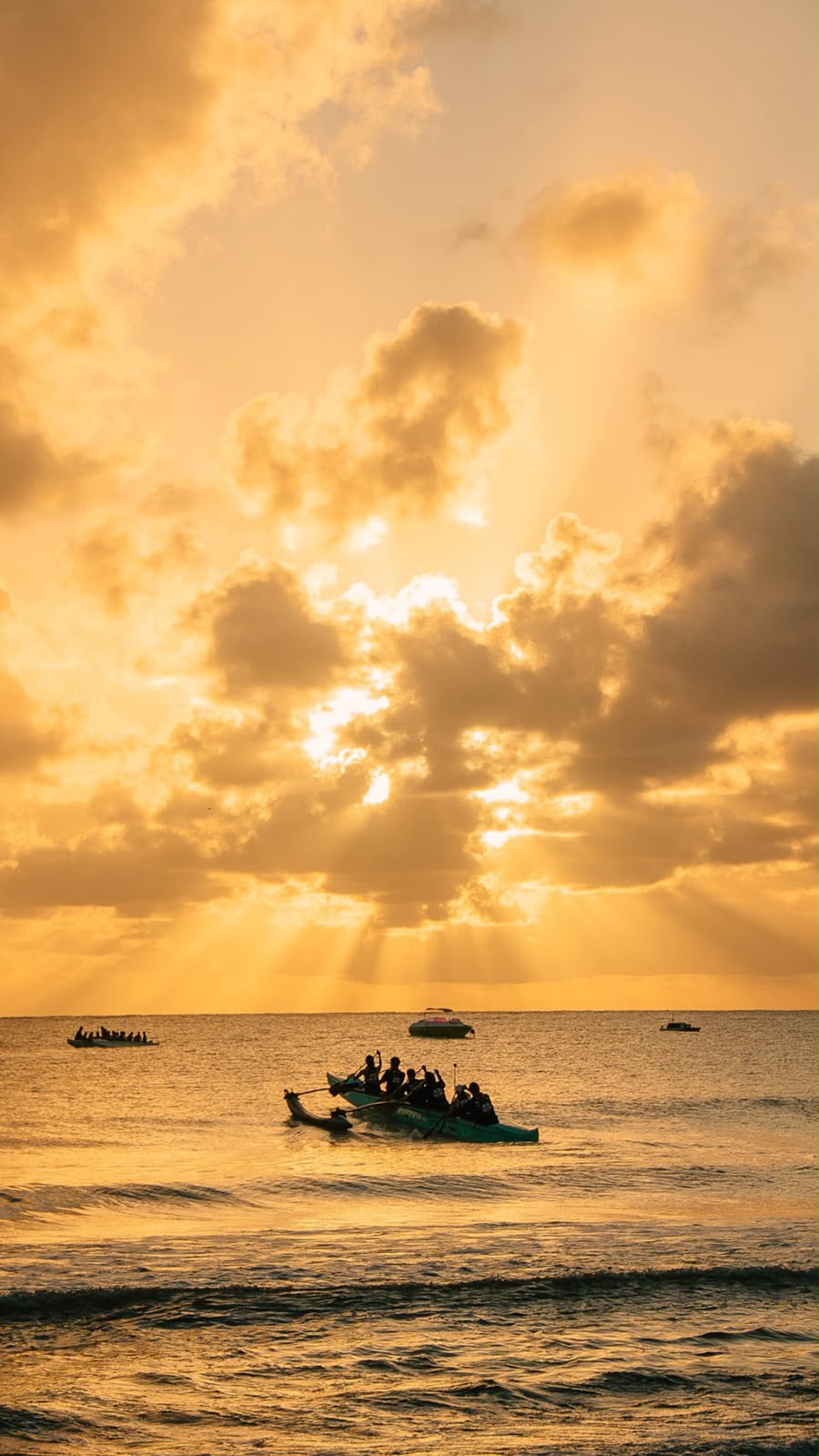Experiência de Canoa Havaiana - Nascer do Sol
