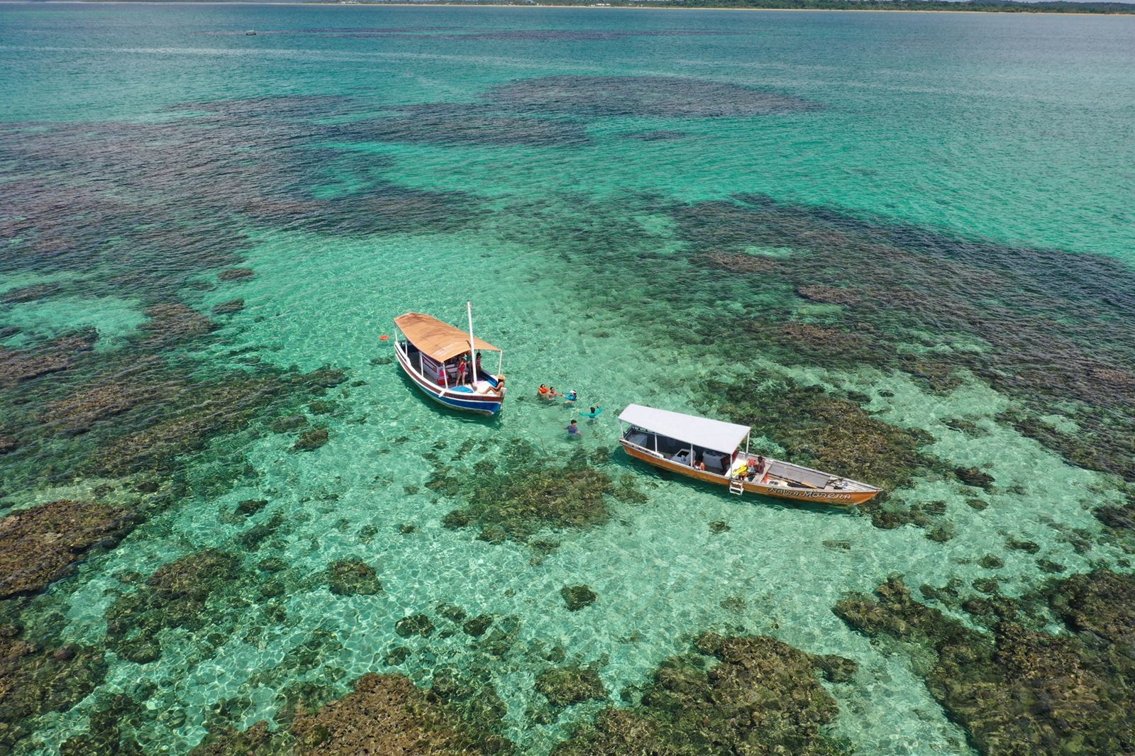 Piscinas naturais Caramuanas