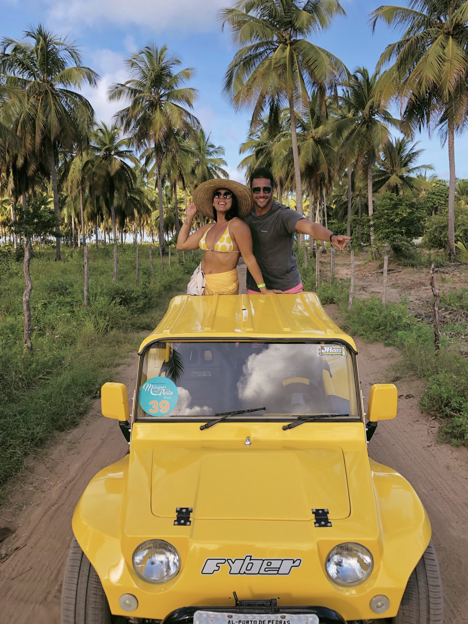 São Miguel dos Milagres — Mar calmo e piscinas naturais saindo de Maceió.