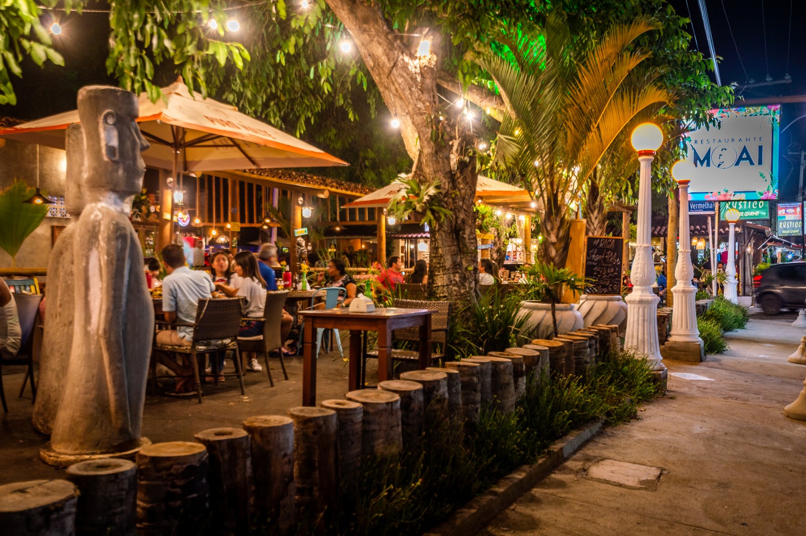 Passeio Vila do Francês À Noite – Gastronomia e Música a 30 Min de Maceió