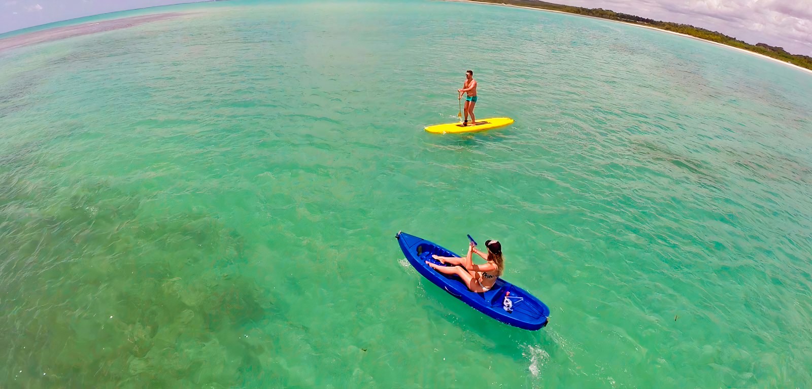 Passeio Praia de Ipioca — Hibiscus Beach Club com transporte incluso.