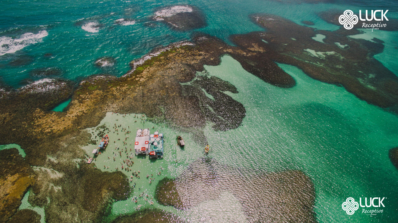 Passeio às Piscinas Naturais do Extremo Oriental