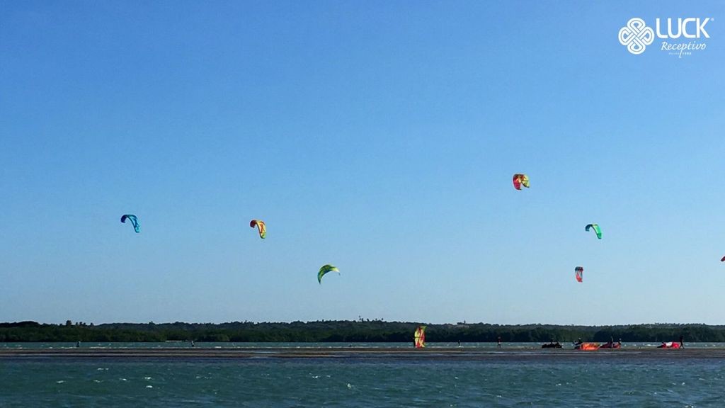 Passeio de Barco com entardecer na Lagoa de Guaraíras